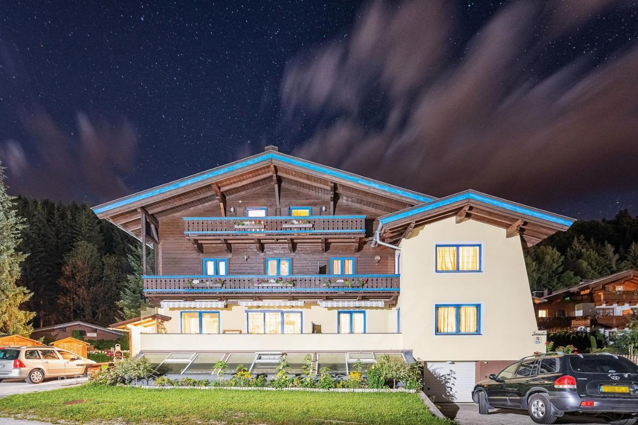 Ferienhaus Sonnrain Leogang Exterior photo